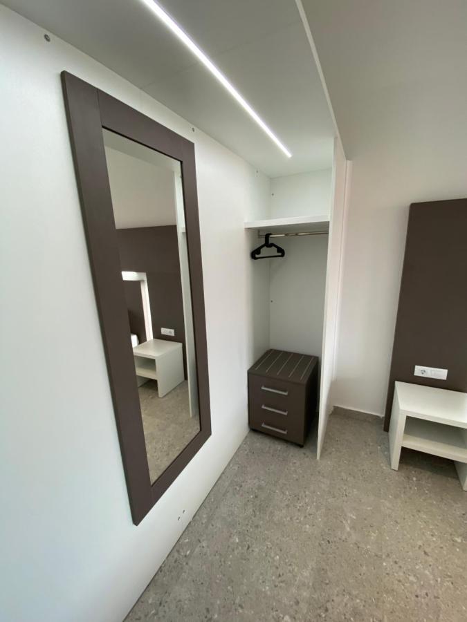 Apartmani Kumenat Biograd Na Moru Exterior photo
